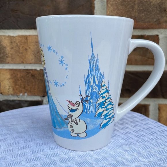 Disney Frozen Coffee Cup With Olaf Stuffed Toy. - Picture 5 of 7
